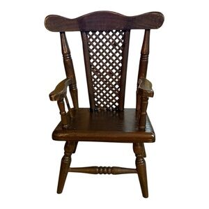 Vintage Doll Natural Wood Captain's Chair W/Lattice Back